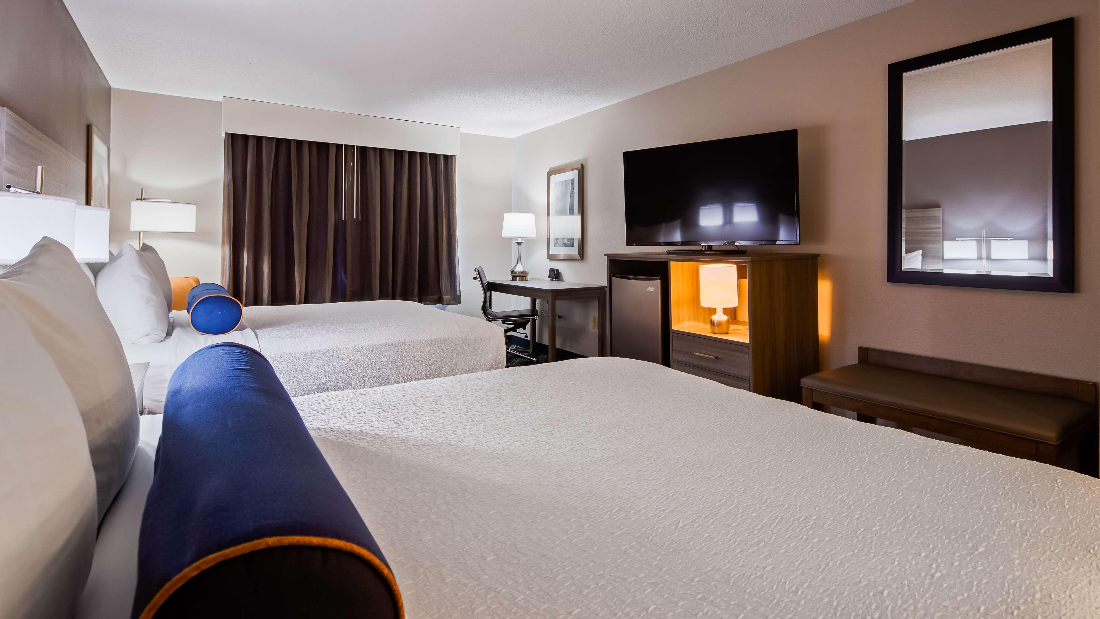 Best Western Salinas Valley Inn & Suites Bagian luar foto